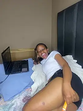 curvypetite1