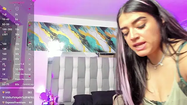 IsaDiiaz live cam on StripChat