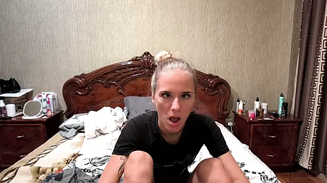 LaureenGolob live sex cam