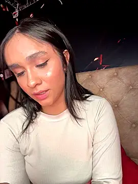 Isabella-Teen