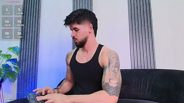 Petesevans live cam