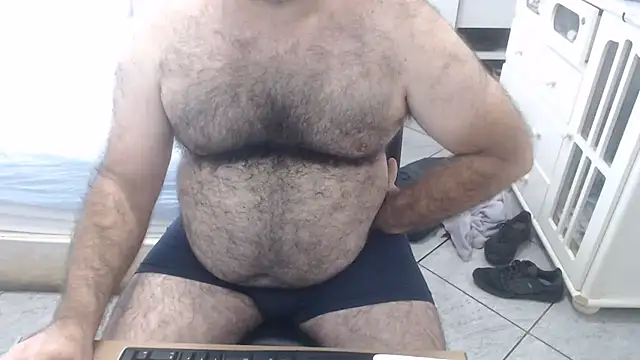 MysterBearMG live cam