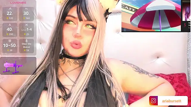 AriaBursett live cam on StripChat