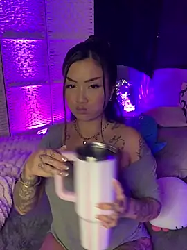 AsianLadyWan live cam on StripChat