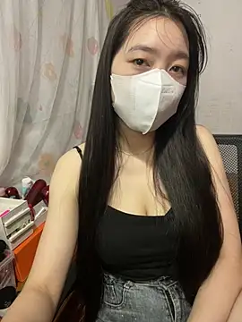 janne-coy live cam on StripChat
