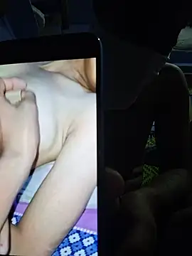 yourstraightboy (M twink) - Car