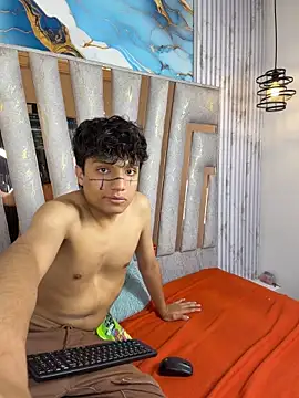 NoMercyDuo live cam on StripChat