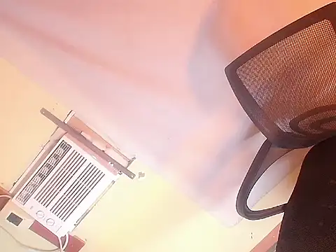Naughty_Novaxx live cam on StripChat