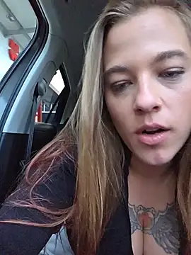 luna_lynn (G young) - Boobs out 5 min 🥵👙
