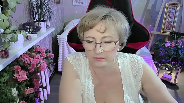 sugar_vivien live cam on StripChat