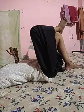 desipari_777 (F young) - Pussy show
