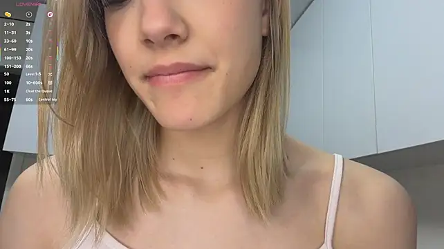 carolini_i (F teen) - Climb onto the chair and bend over/TWERK