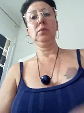mileide980 (F mature) - Minha viagem