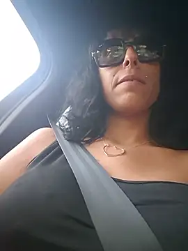 misscectito13 (F milf) - Flash seins
