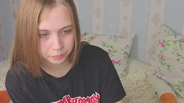 miya_soft live cam on StripChat