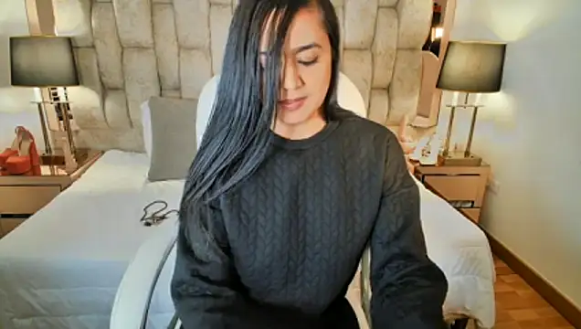 Bella__carther live cam on StripChat