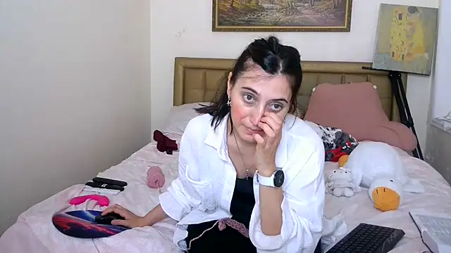 Iren live cam on StripChat