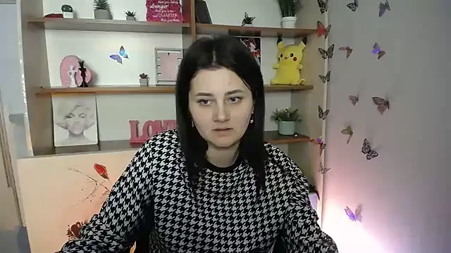 Katrin_kiss_ live cam on StripChat