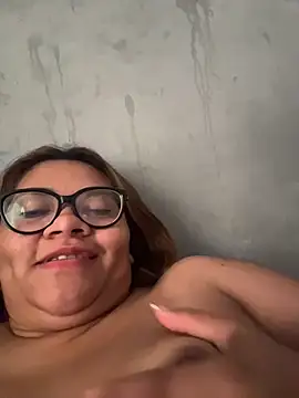 ludmila_x live cam on StripChat