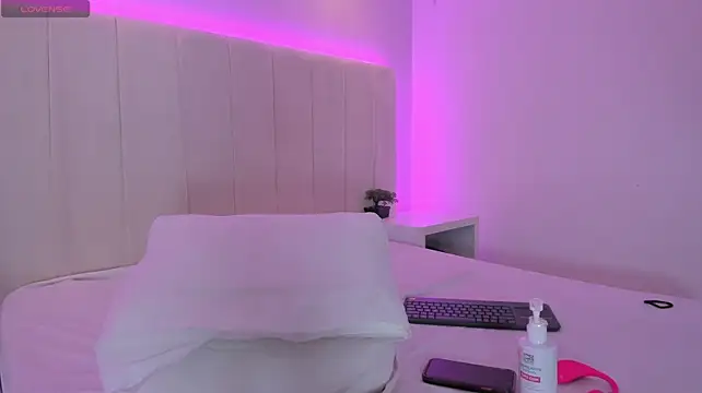 roxyflame_ live cam on StripChat