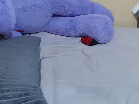 lynnsee live cam on StripChat