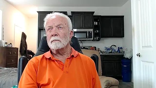 rockpoint69 live cam on StripChat