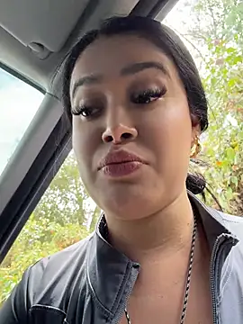 sara_fun (F young) - Sara naked in car 🫣risky
