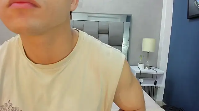 Charlie___Musk live cam on StripChat