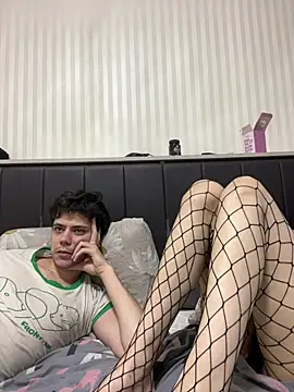 bodysex0 live cam on StripChat