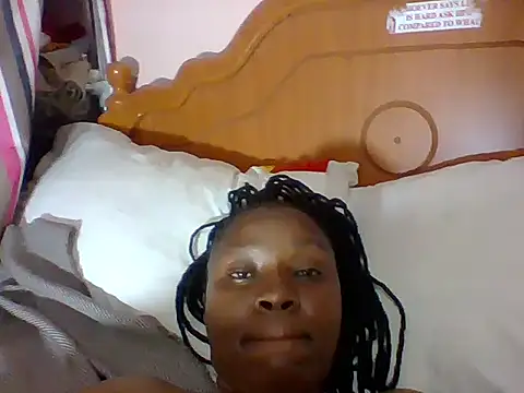 mumsssy_cute live cam on StripChat
