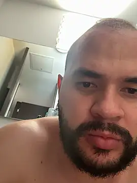 Hershell_XXL live cam on StripChat