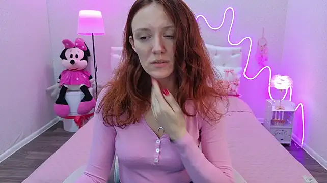 BarbaraStily live cam on StripChat