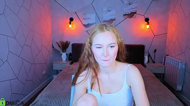 Charlotte_Smitee live cam on StripChat