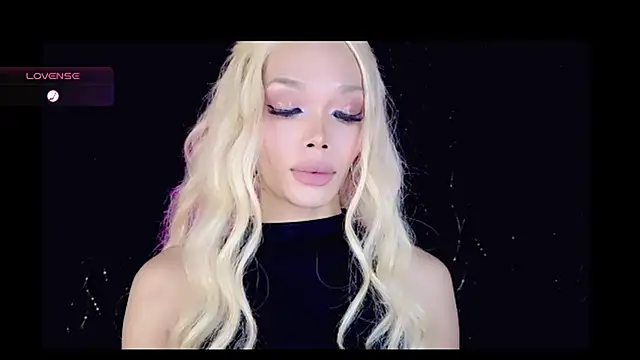 PRETTY_BIGCOCK1 live cam on StripChat