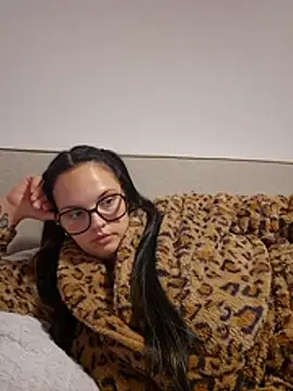 jujuicy- (F young) - New Pics & 2 videos