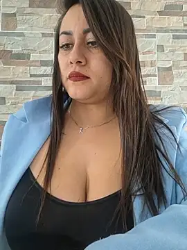 ory____a (Ask my age) - Turn me on in public 🔥