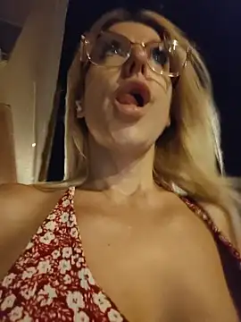 manuerlaruby (F milf) - ESQUIRT 💦💦💦