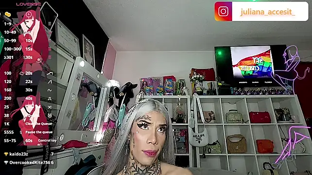 Model: caroline_cossei