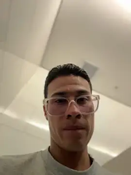 tavohot_ (M young) - Open door + jerk off