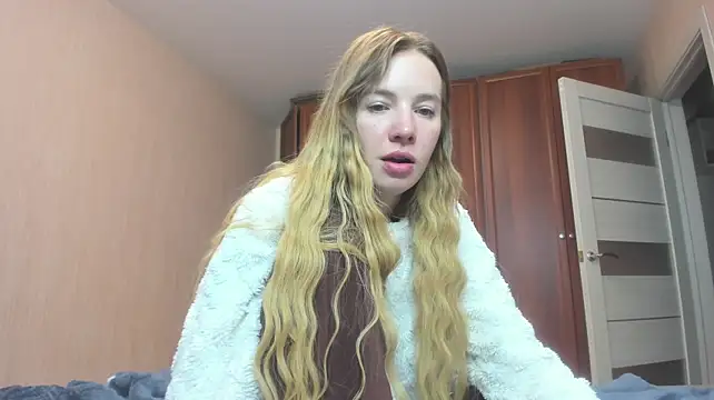 mel_collins (F young) - <3