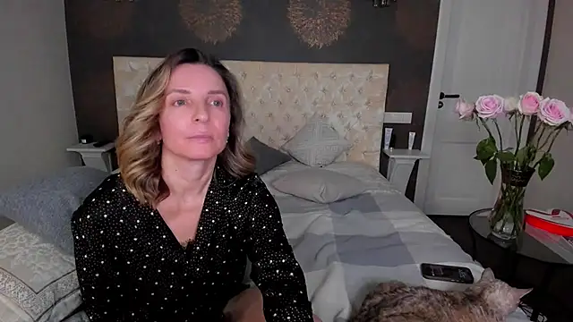 AllisonWilliams live cam on StripChat