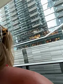 allyanalangell