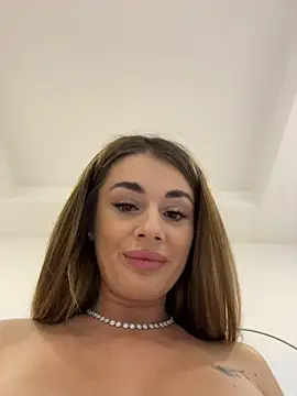 isabellaetthan (F young) - MyPussyNeedsAttention.VibeHer+Vid+Snap