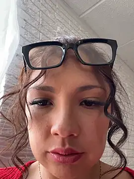 sarita_hos