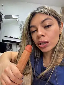 alicee16 live cam