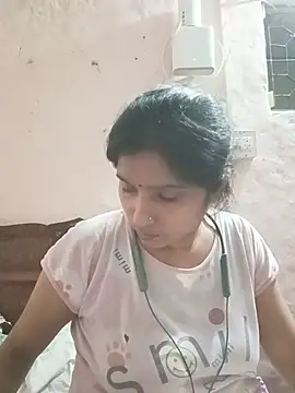 Ritika_singh71 live cam