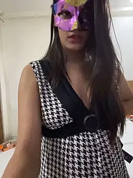 Priyanka011 live sex cam