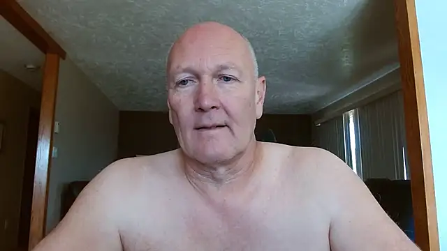 basicant (Ask my age) - dildo ride with a cumshot