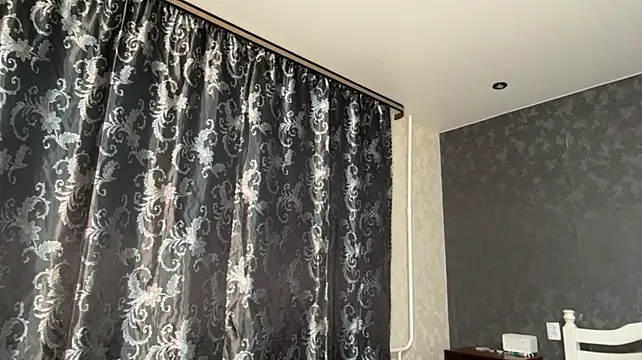 theresacyphert's live room