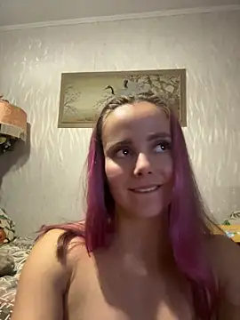 AlisaKissss live cam on StripChat
